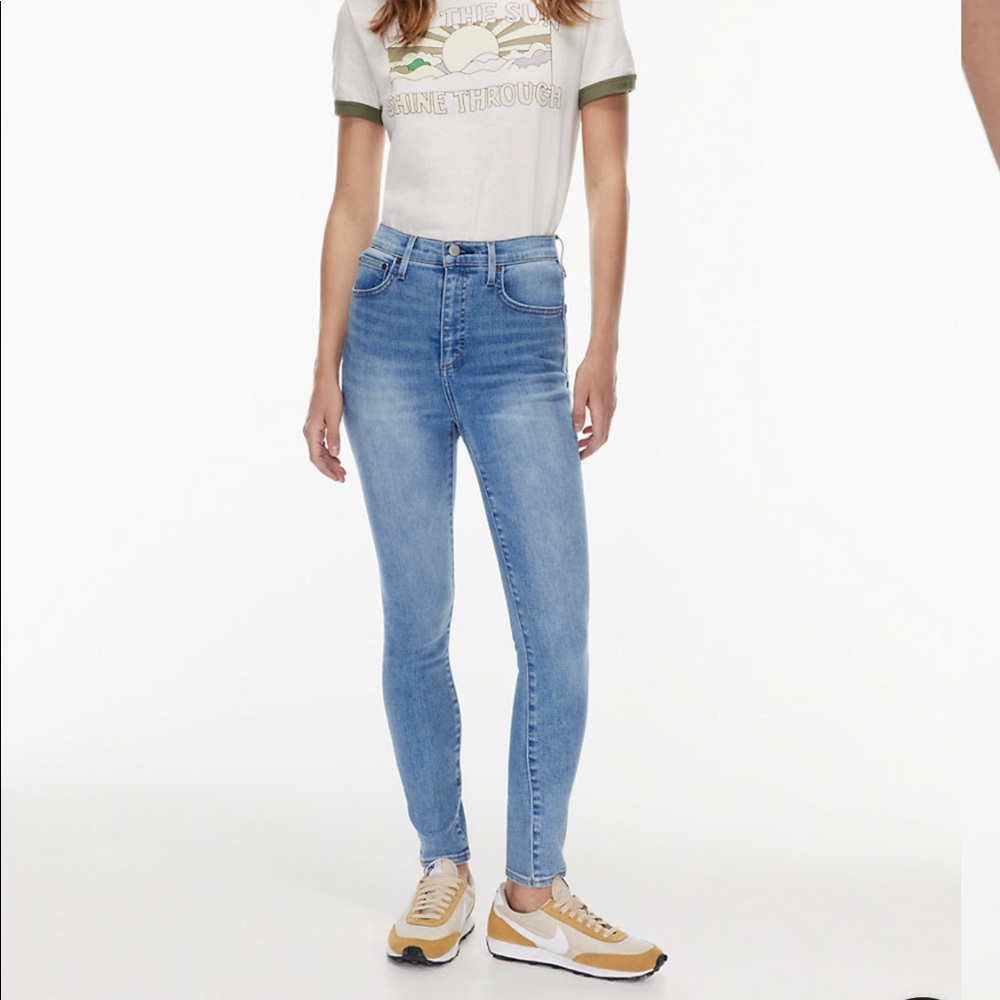 Aritzia Denim Forum Lola Crop high rise skinny size 26 BNWT